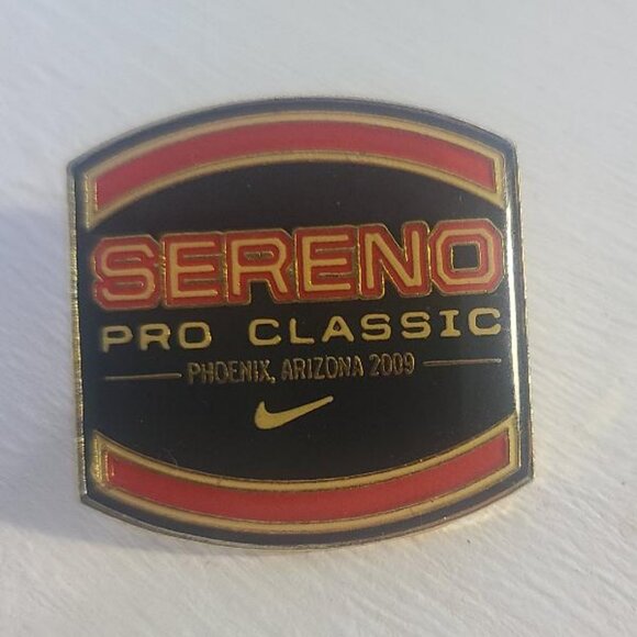Sereno Pro Soccer Classic Nike 2009 Vintage Lapel Pin - Picture 1 of 4